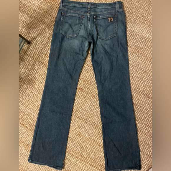 Low Rise Joe’s Jeans - Picture 2 of 6